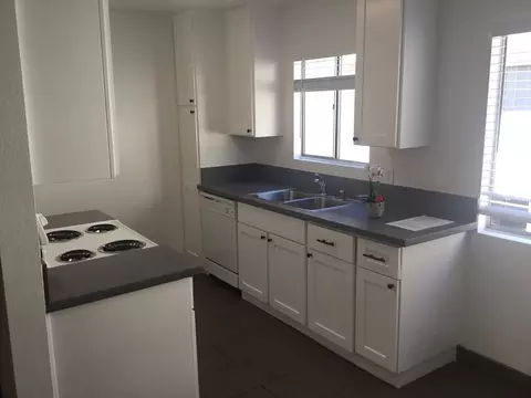 3555 Sawtelle Blvd, Los Angeles, CA 90066