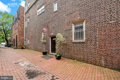 1214 Waverly Walkway, Philadelphia, PA 19147
