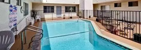 323 Marine St, Santa Monica, CA 90405