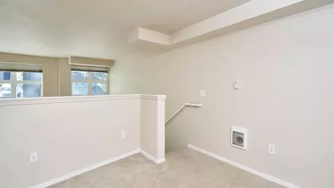 2515 4th Ave, Seattle, WA 98121 photo 28