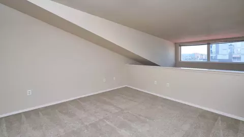2515 4th Ave, Seattle, WA 98121 photo 25