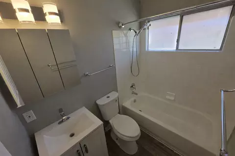 2228 Royale Rd, Sacramento, CA 95815