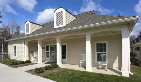 500 W Main St, Jamestown, NC 27282