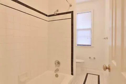 1825 New Hampshire Ave NW, Washington, DC 20009 photo 22