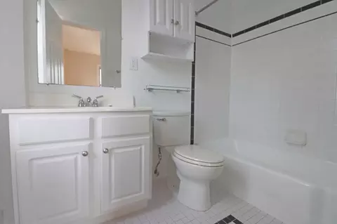 1825 New Hampshire Ave NW, Washington, DC 20009 photo 9