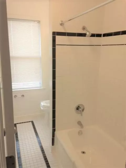 1825 New Hampshire Ave NW, Washington, DC 20009 photo 20