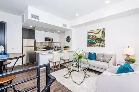 5036 S Slauson Ave, Culver City, CA 90230