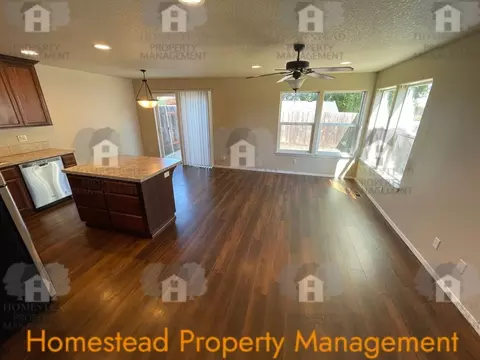 1449 Northgate Dr, Independence, OR 97351 photo 2