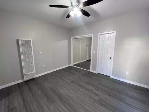 448 Orange Ave, Long Beach, CA 90802
