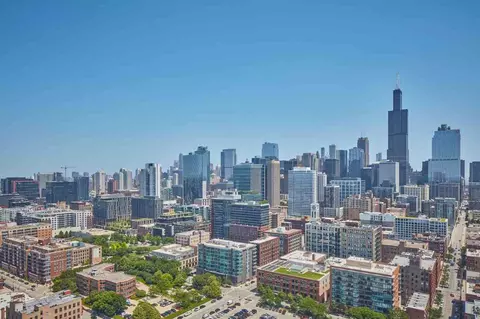 1035 W Van Buren St, Chicago, IL 60607 photo 19