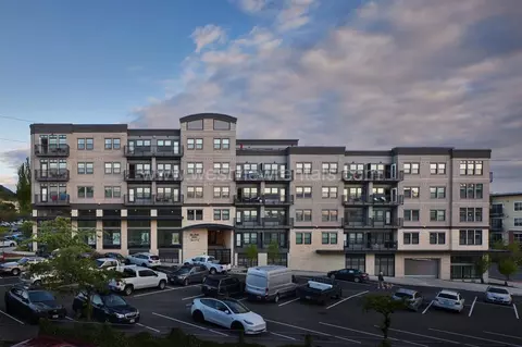 1404 11th St, Bellingham, WA 98225