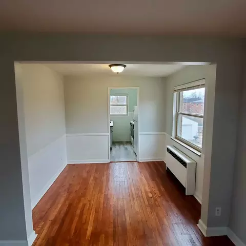 1793 Crest Hill Ave, Cincinnati, OH 45237