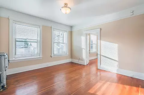 1421 15th Ave, Seattle, WA 98122
