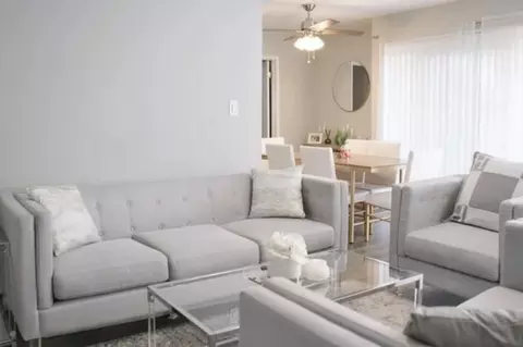 12311 Chandler Blvd, Los Angeles, CA 91607