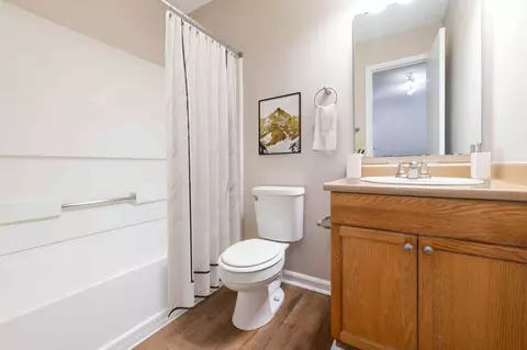 4400 John Penn Cir, Charlotte, NC 28215 photo 2