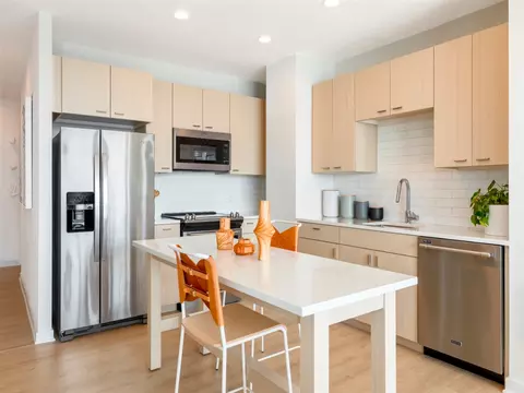 2121 1st St SW, Washington, DC 20024 photo 21