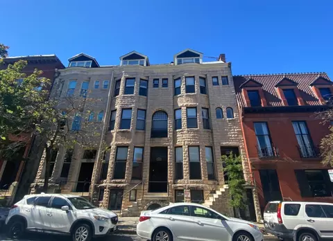 840 Park Ave, Baltimore, MD 21201 photo 5