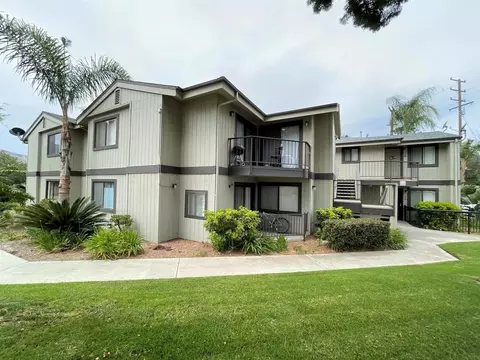 6 Dakota Dr, Ventura, CA 93001