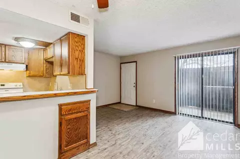 739 N Sheridan St, Wichita, KS 67203