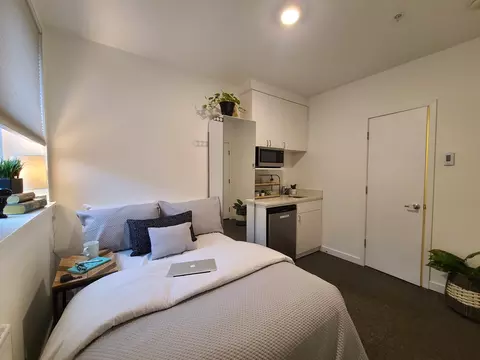 200 10th Ave E, Seattle, WA 98102 photo 6