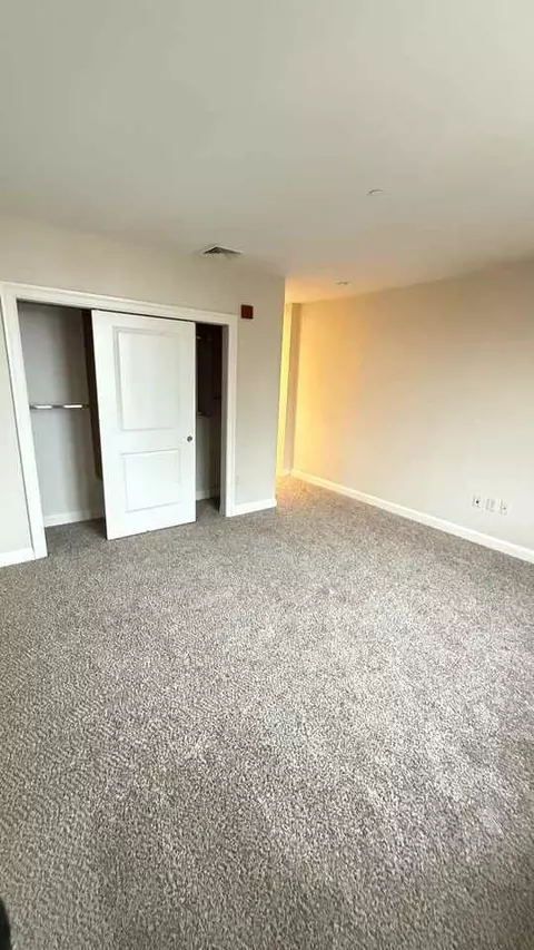 222 N Charles St, Baltimore, MD 21201 photo 38