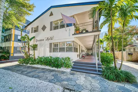 326 8th Ave NE, Saint Petersburg, FL 33701