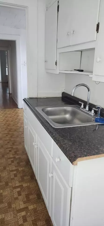 542 Washington Ave, Albany, NY 12203