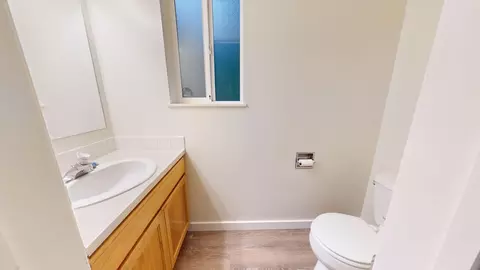 3050 W 17th Ave, Eugene, OR 97402 photo 7