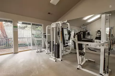 3050 W 17th Ave, Eugene, OR 97402 photo 11