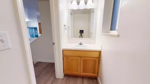 3050 W 17th Ave, Eugene, OR 97402 photo 8