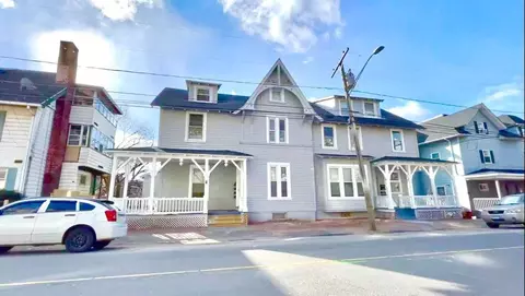 125 Hillside Ave, Waterbury, CT 06710