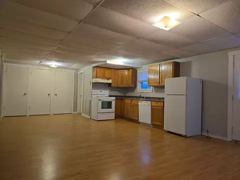 402 N Calvert St, Muncie, IN 47303