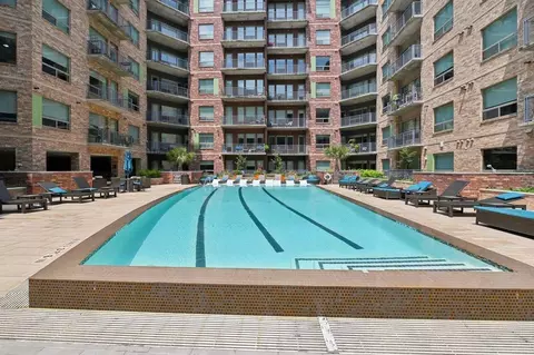825 Usener St, Houston, TX 77009