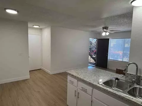 501 Greenfield Dr, Bostonia, CA 92021