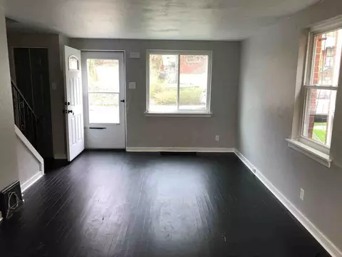 1567 Clark St, Wilkinsburg, PA 15221