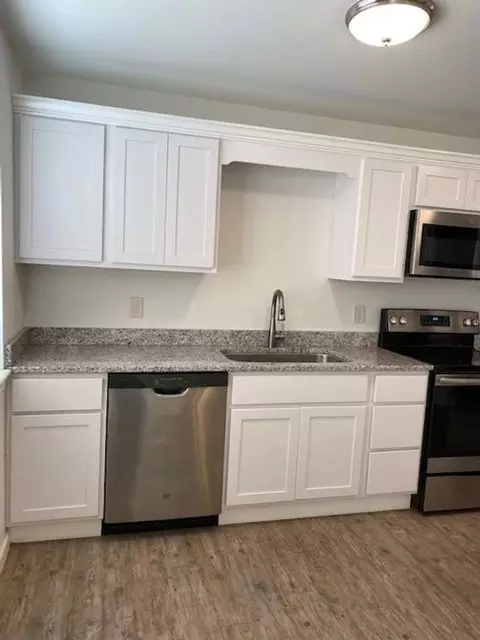 9611 Morwin St, Norfolk, VA 23503