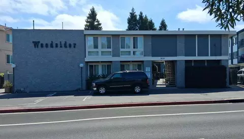 1839 Woodside Rd, Redwood City, CA 94061