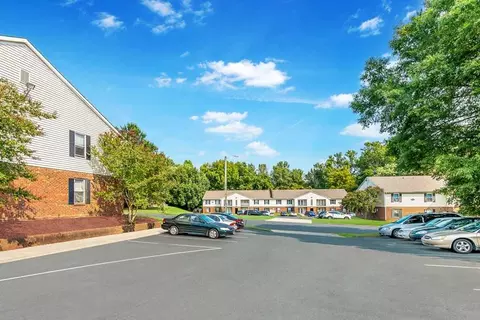 1900 Morningside Dr, Burlington, NC 27217 photo 34