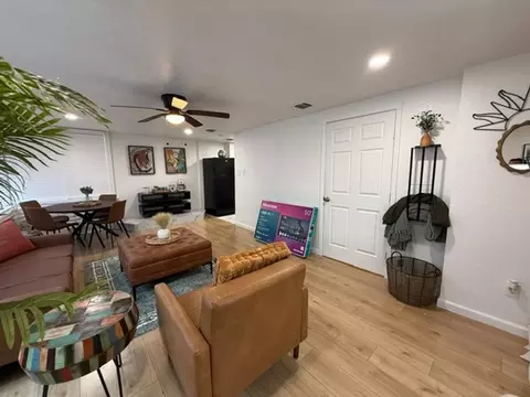 1803 W Gramercy Pl, San Antonio, TX 78201