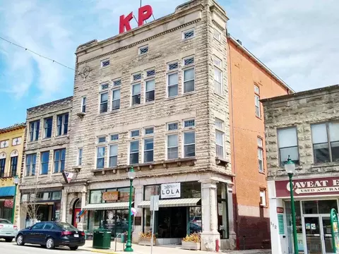 116 12 N Walnut St, Bloomington, IN 47404