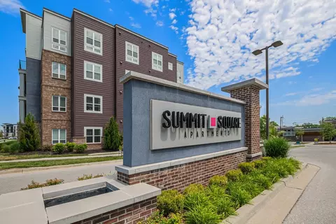 789 NW Donovan Rd, Lees Summit, MO 64086 photo 8