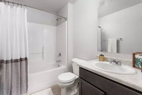 4400 E 69th St, Sioux Falls, SD 57108 photo 6