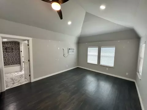 1630 NW 13th St, Oklahoma City, OK 73106