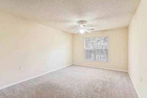 2590 Woodland Ave, New Bern, NC 28562 photo 3