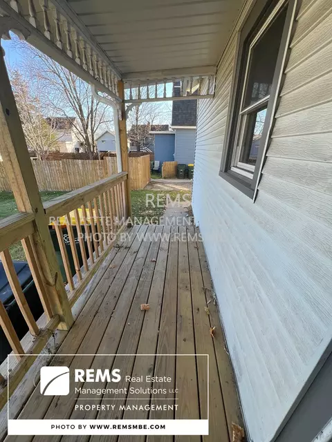 420 N Pine St, Reedsburg, WI 53959