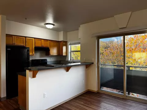 9000 N Ivanhoe St, Portland, OR 97203