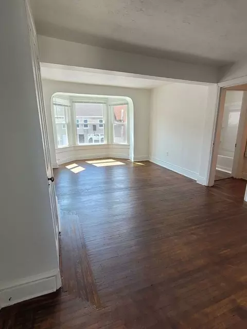 565 W Market St, York, PA 17401