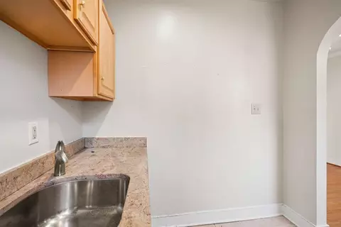 1110 Columbia Rd NW, Washington, DC 20009 photo 9