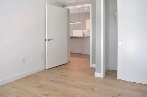 3435 Main St, Kansas City, MO 64111 photo 4