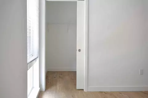 3435 Main St, Kansas City, MO 64111 photo 5